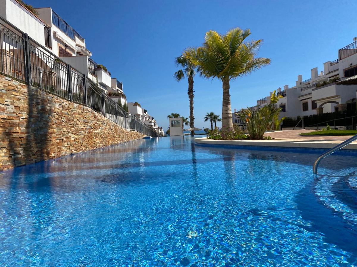 Impresionante Piso De Planta Baja Cerca Al Mar Apartment Torrevieja Ngoại thất bức ảnh