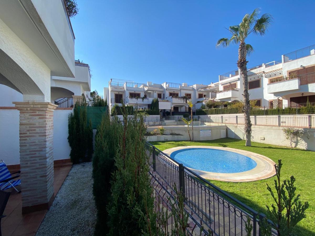 Impresionante Piso De Planta Baja Cerca Al Mar Apartment Torrevieja Ngoại thất bức ảnh