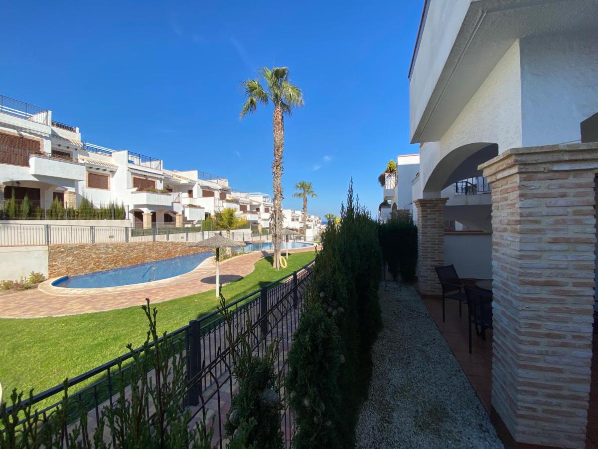 Impresionante Piso De Planta Baja Cerca Al Mar Apartment Torrevieja Ngoại thất bức ảnh